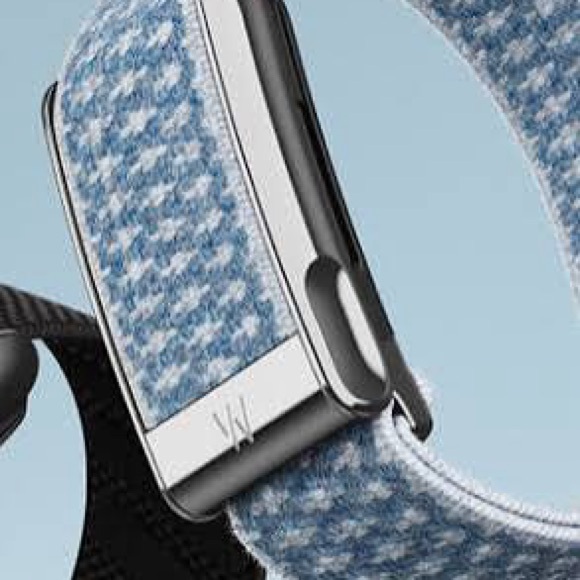 Whoop 5.0/MG Cloudknit Luxe - Light Blue (Haze) - Shiny Titanium Silver Clasp - Picture 12 of 13